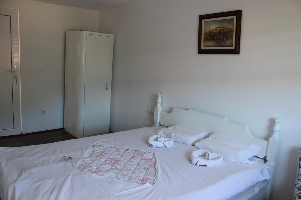 Guesthouse Edelnice Gornja Trepca Exterior photo